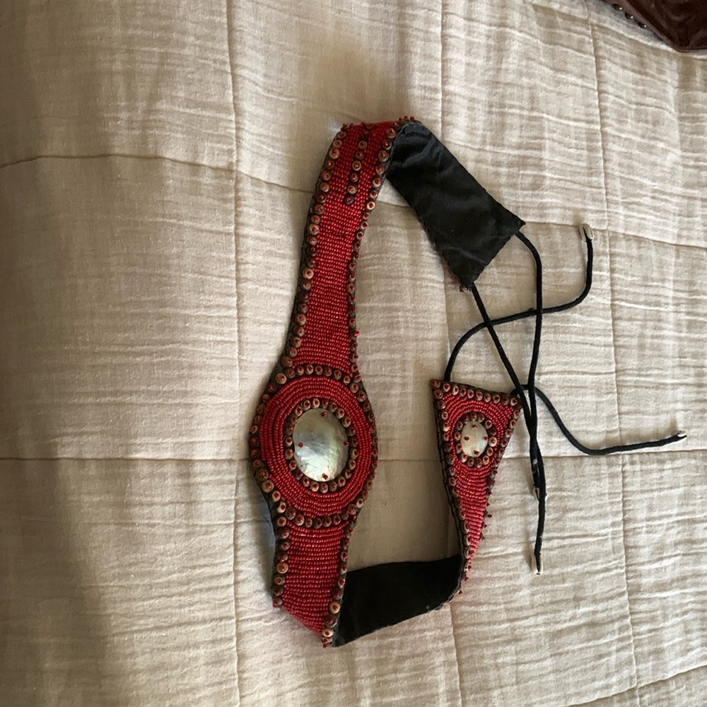 Embroidered belt